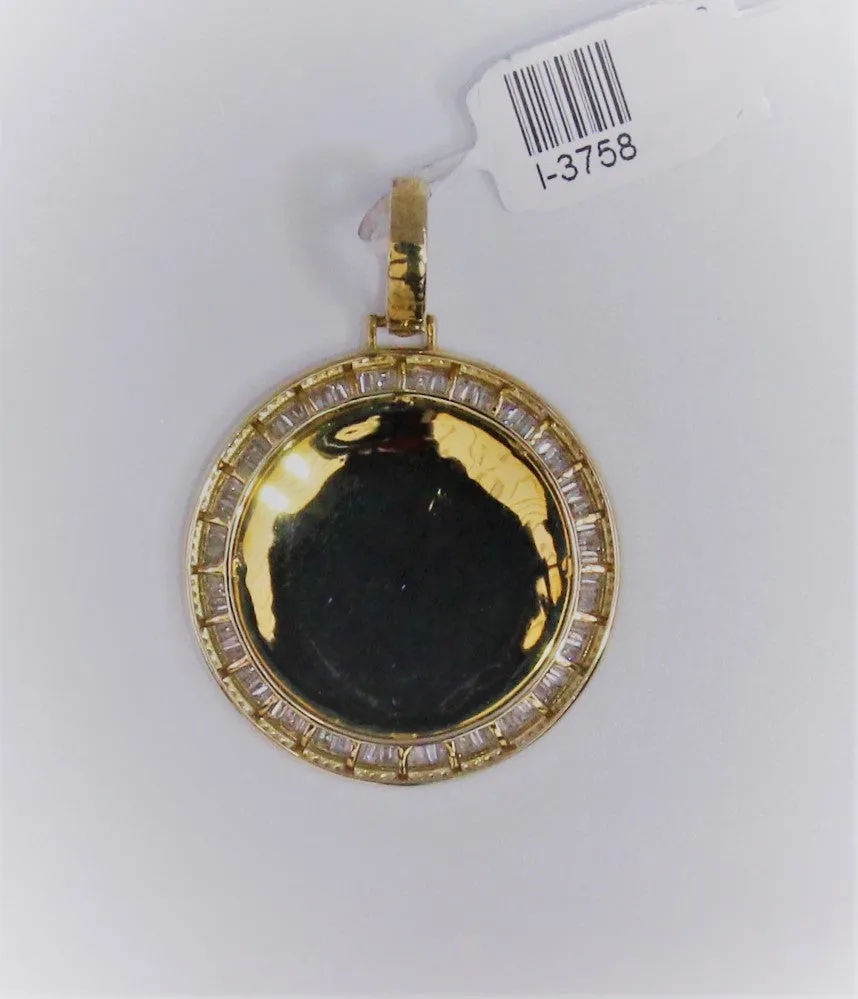 10K Yellow Gold Memory Pendant