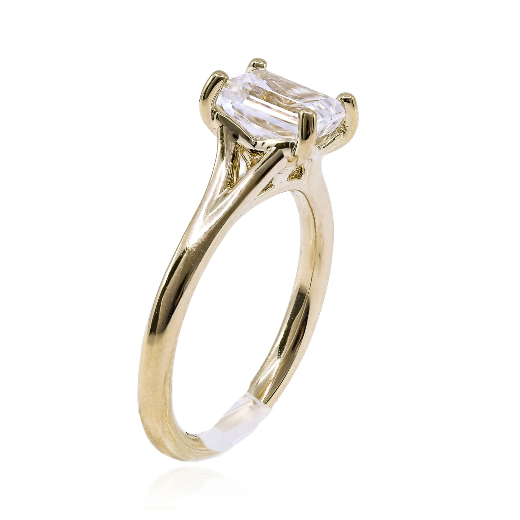 14K YELLOW GOLD SOLITAIRE EMERALD CUT RING - SETTING ONLY