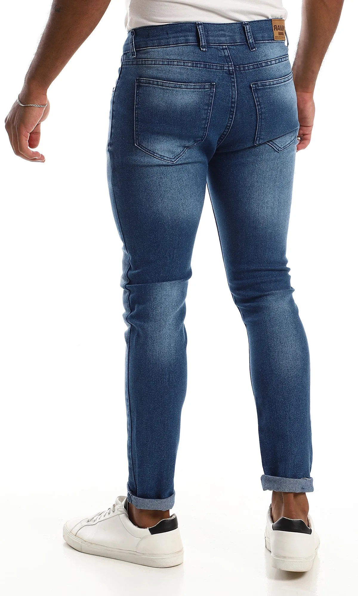 98200 Slim Fit Cotton Medium Wash Blue Jeans