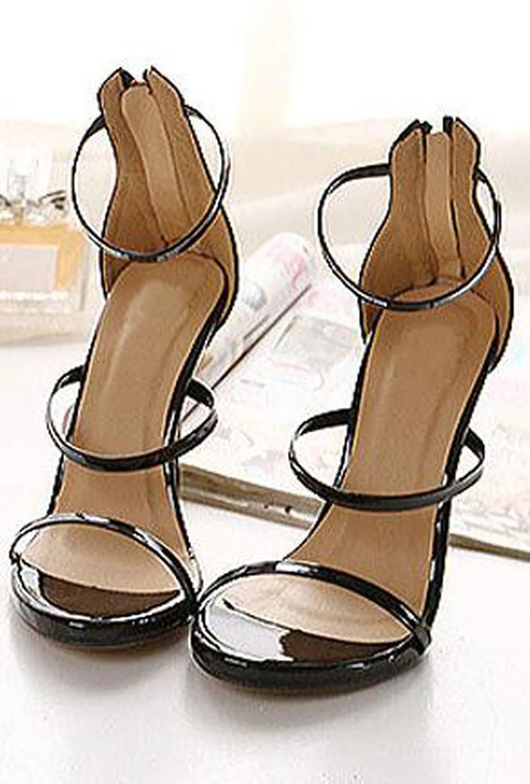 AMELIA - STRAP SANDALS