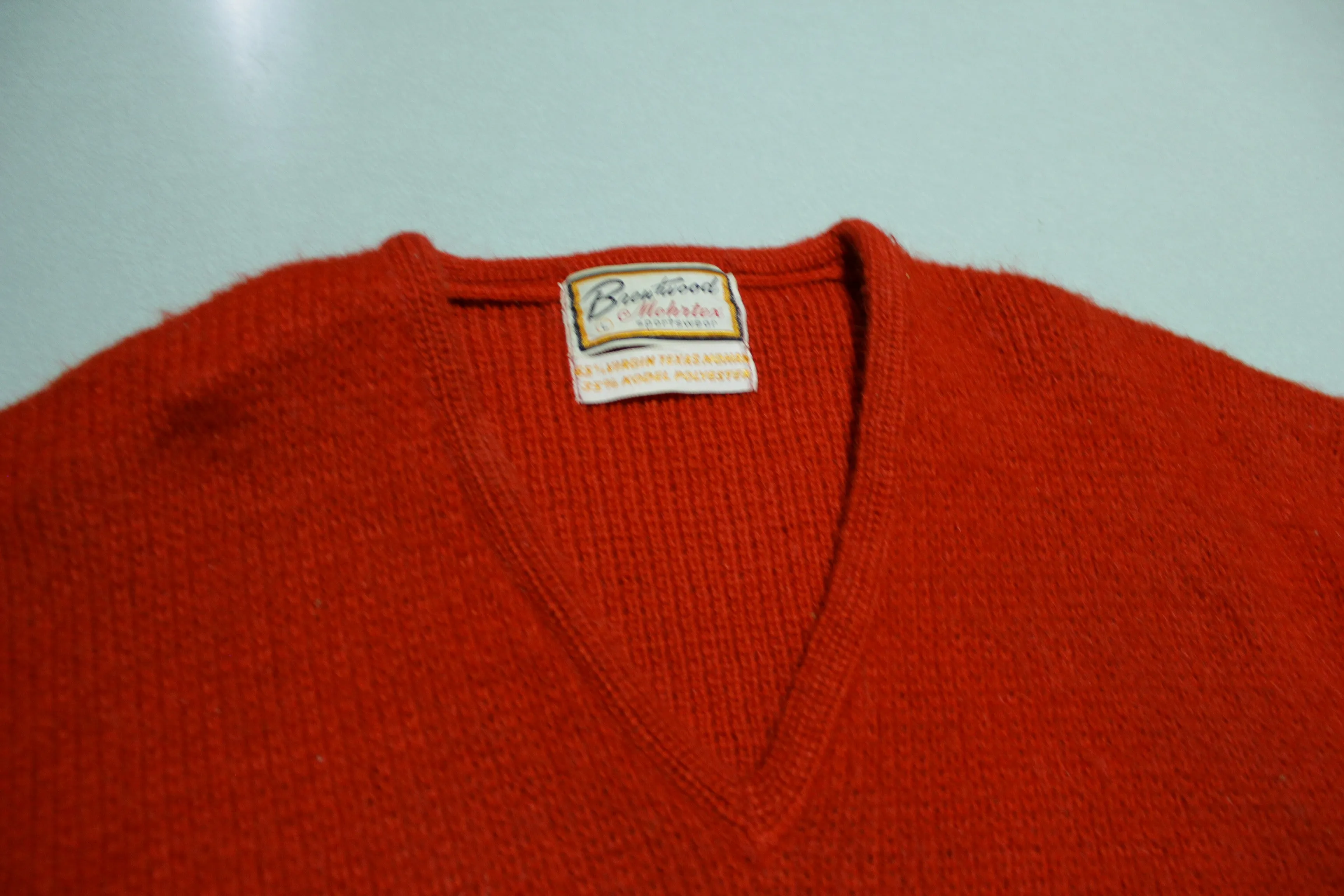 Brentwood Mohrtex Sportswear Virgin Texas Mohan 60's Vibrant Red Sweater