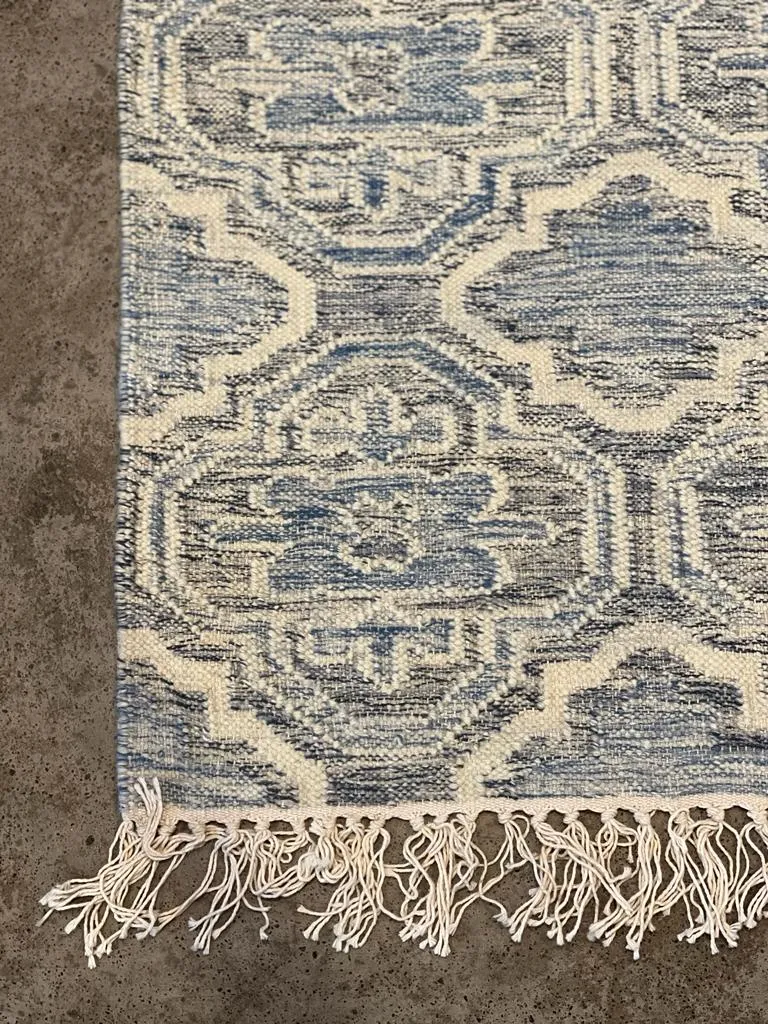 Hand Knotted Wool & Cotton  RUG 7