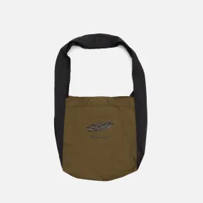 KHT RECYCLE SHOULDER BAG - DARK OLIVE/BLACK