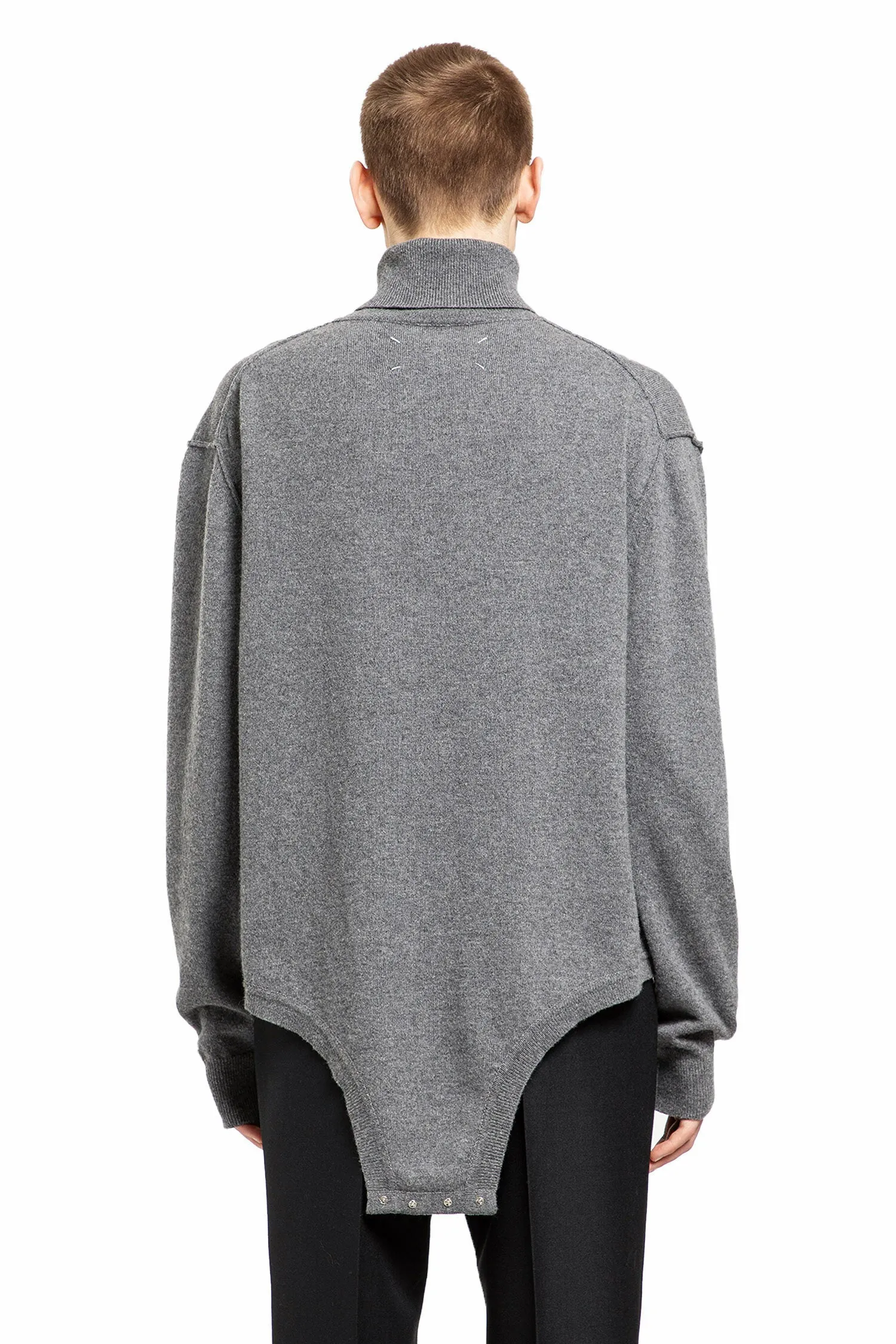 MAISON MARGIELA MAN GREY KNITWEAR