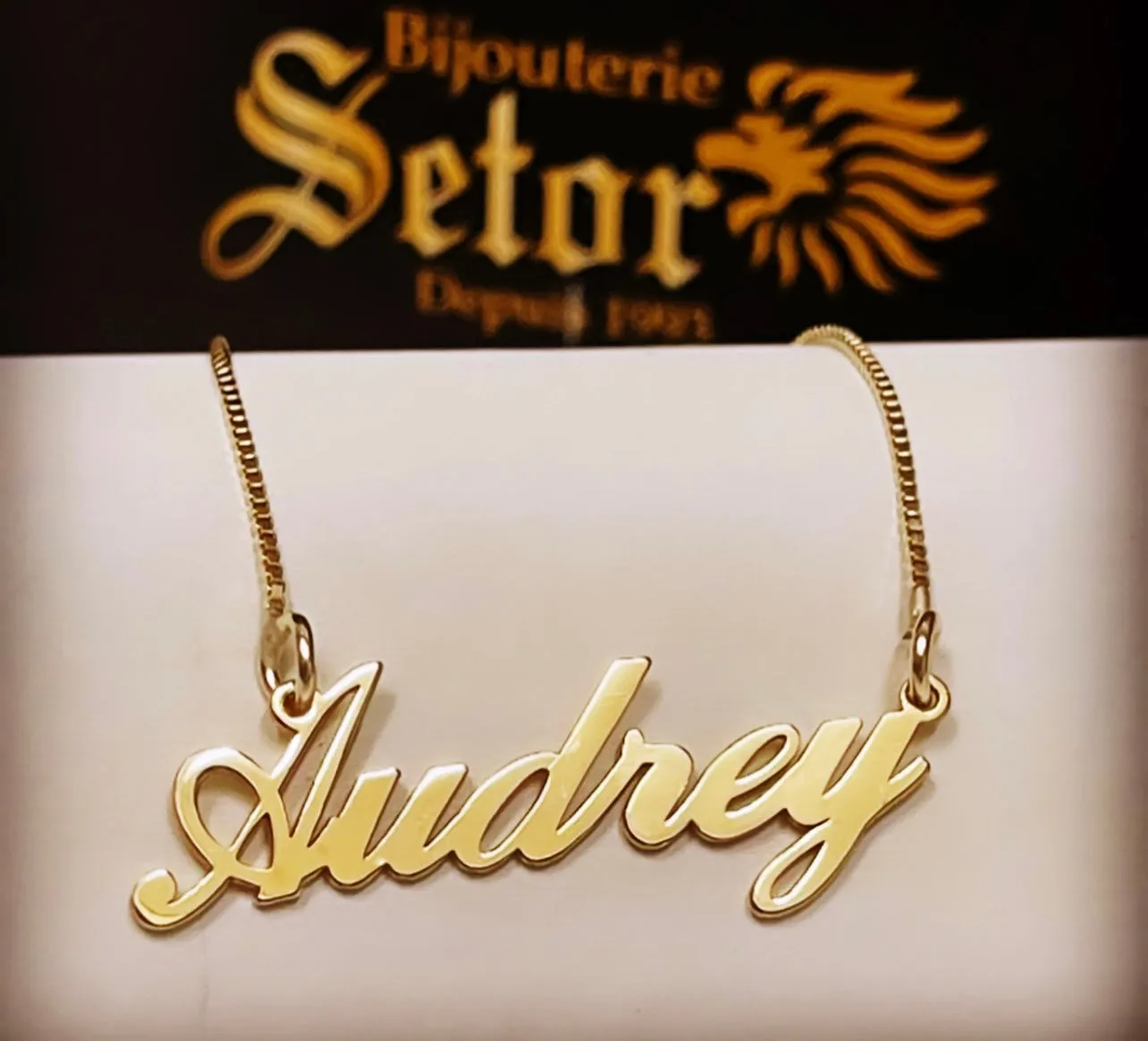 Personalized necklace