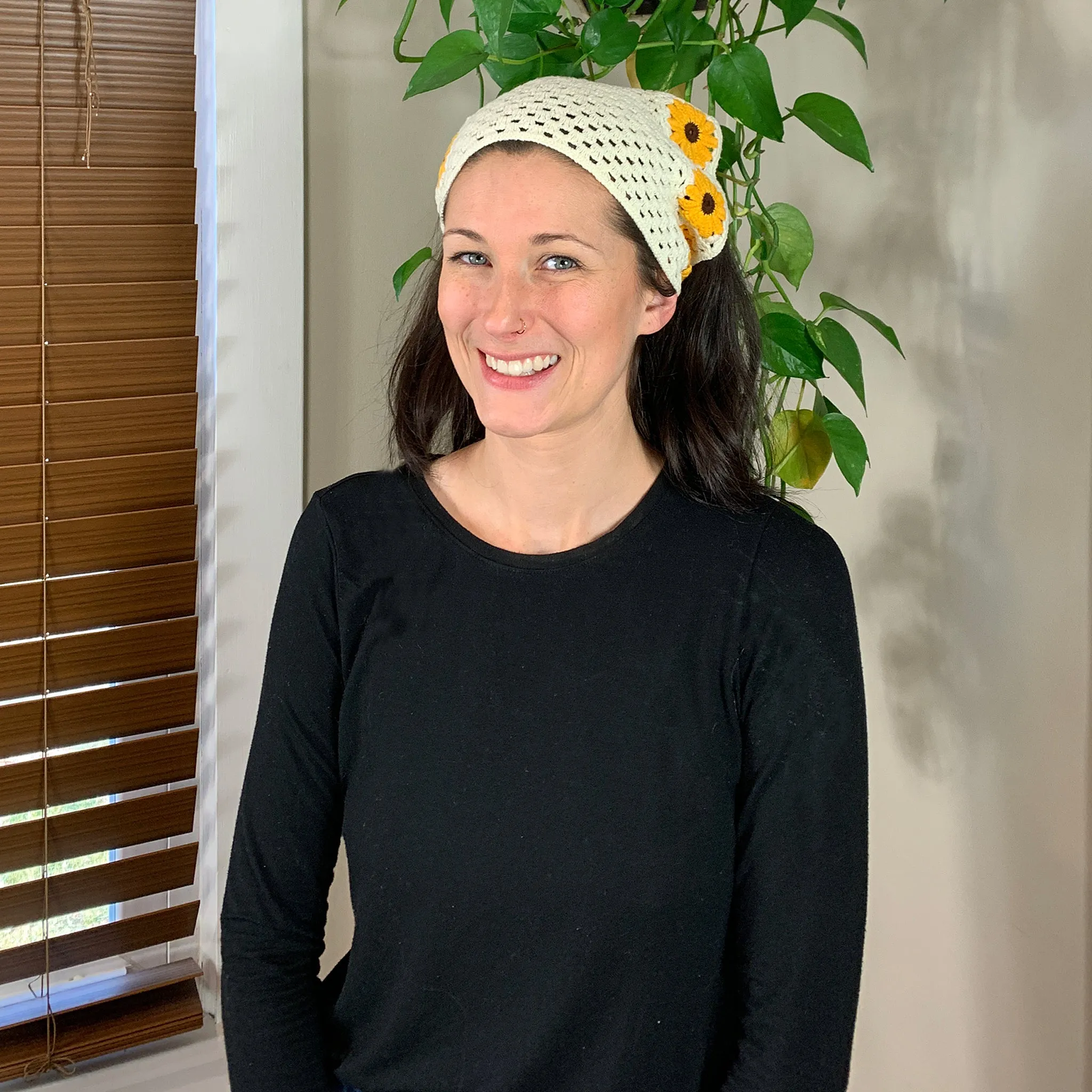 Solar Eclipse Daisy Floral Hand Knit Crochet Hair Scarf in White