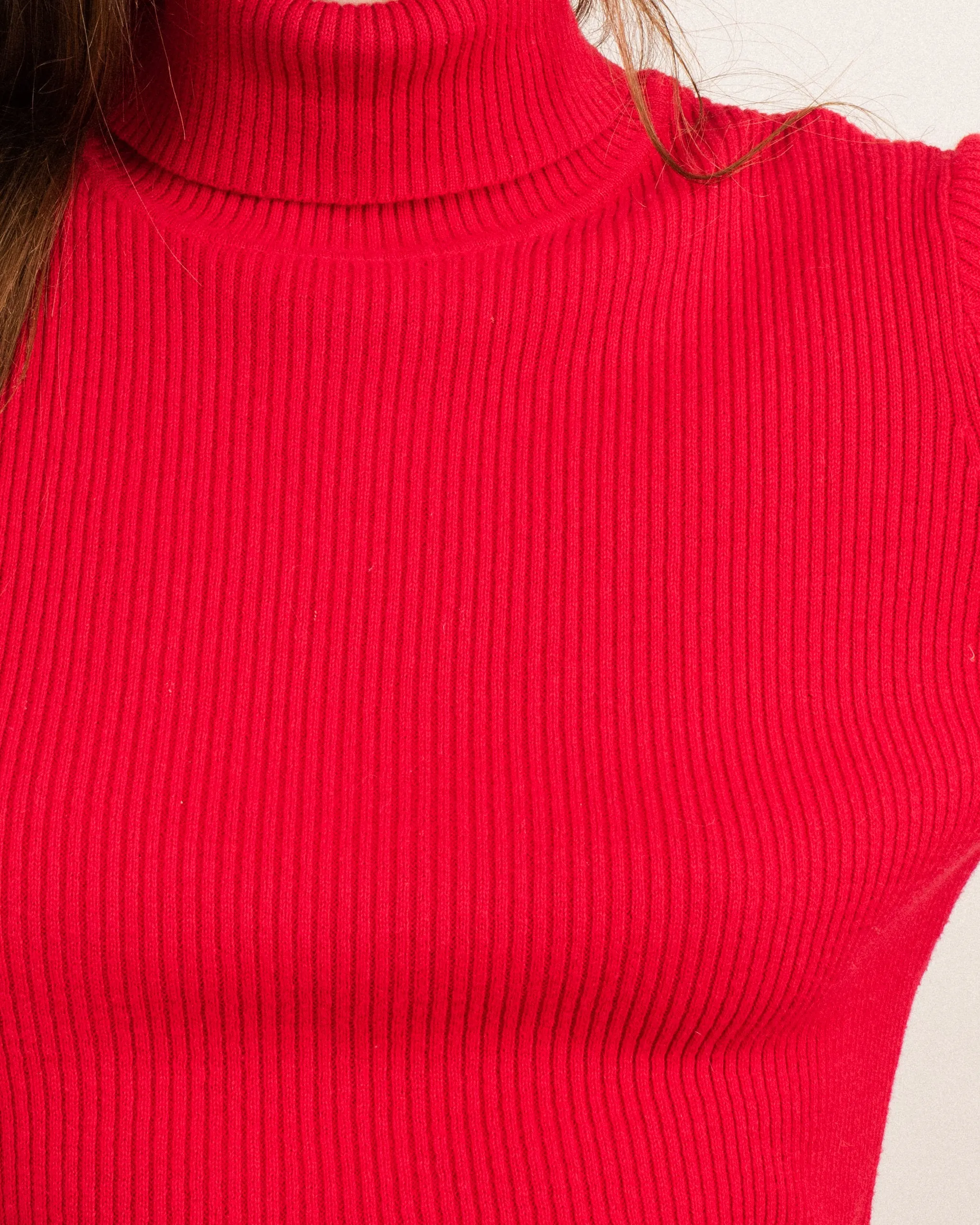 Vintage Cherry Red Rib Knit Turtleneck Sweater (S/M)