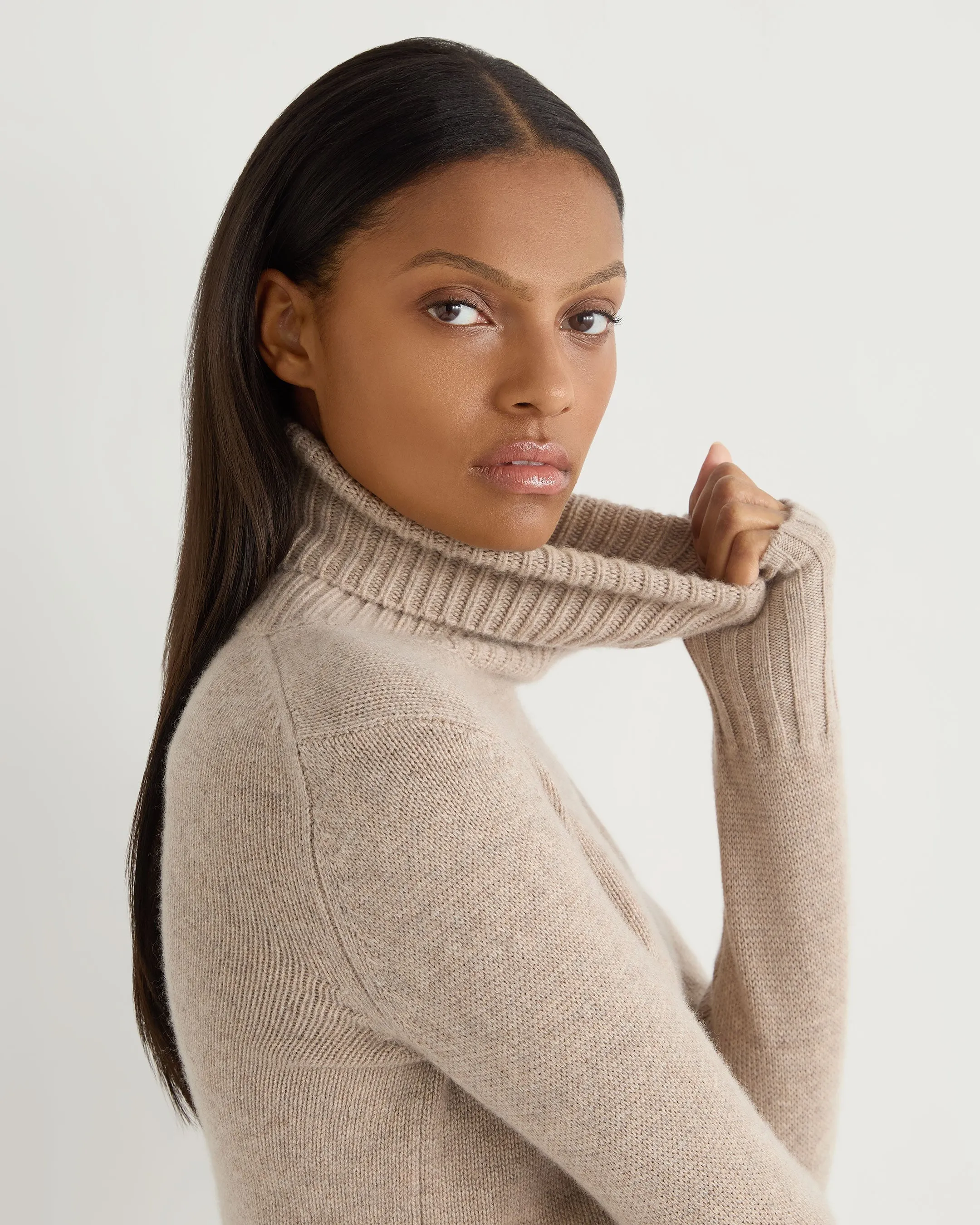 Women's Hazel Chunky Turtle Neck Cashmere Sweater Oatmeal Brown